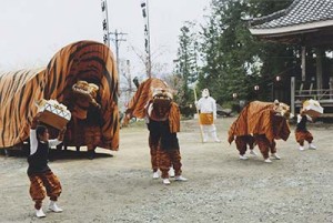 新田諏訪神社春祭り / 南信州新聞