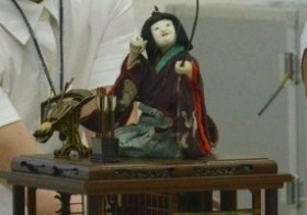 江戸後期「からくり人形」精巧　久留米で実演、拍手わく / 福岡